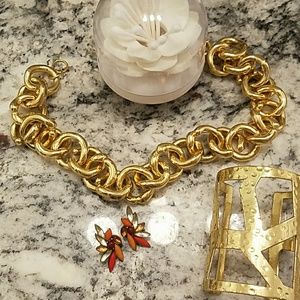 Jeweled stud earings